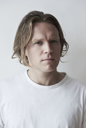 TOURIST Unleashes New Single 'SIREN' Image