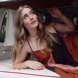 Newcomer Liz Kate Joins DEAR EVAN HANSEN Film Image