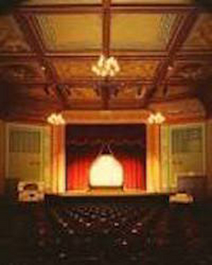 Thomaston Opera House Hosts GRAVESIDE STORIES Image