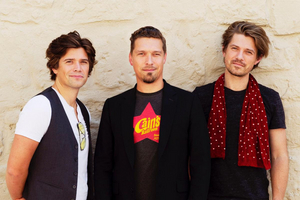 HANSON Announces New Album Out Nov. 6  Image