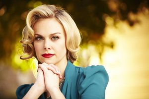 VIDEO: Laura Bell Bundy Releases Stirring Rendition & Video For 'Girls Just Want To Have Fun' Image