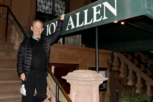 Photo Flash: Matthew Broderick, Joel Grey and More Celebrate the Return of Joe Allen Image