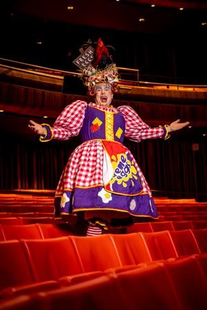 Thousands of Tickets Sold as The Marlowe Theatre's Socially Distanced Pantomime Goes On-Sale 