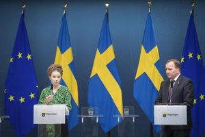SWEDEN OPENS UP TO 300 IN THE AUDIENCE FOR THEATERS Image