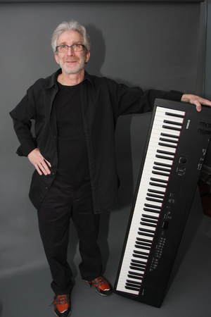 Eric Heilner Releases MODERN SOUNDS IN CLASSICAL MUSIC Image