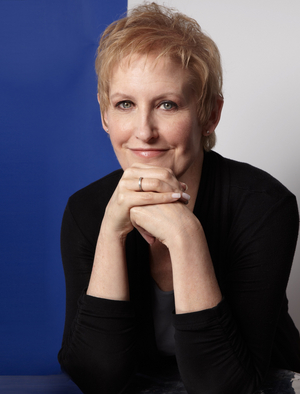 Liz Callaway  Will Release Holiday Album 'Comfort and Joy - An Acoustic Christmas' 