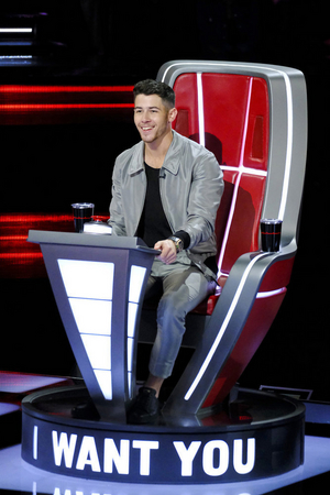 Nick Jonas Returns to THE VOICE For Season 20 Image