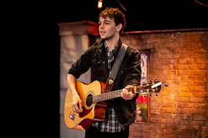 Interview: Alex James Ellison Talks FIVER THE CONCERT at Southwark Playhouse Image
