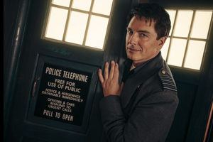 John Barrowman Will Return for DOCTOR WHO Holiday Special Image