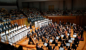 China NCPA Orchestra and Chorus Presents Beethoven Concert 
