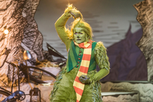 Review Roundup: Critics Weigh in on THE GRINCH MUSICAL with Matthew Morrison Image