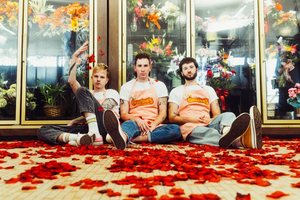 The Band Camino Return With New Single 'Roses' 