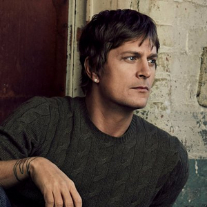 Rob Thomas Announces At-Home Concert Benefitting Sidewalk Angels Foundation Image