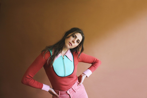 Jillette Johnson Calls For Compassion On Reflective Single 'Forgive Her' Image