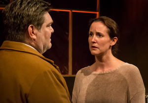 Review: SKYLIGHT at Holden Street Theatres 