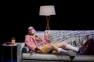 Review: HI, ARE YOU SINGLE? at Woolly Mammoth Theatre Company  Image