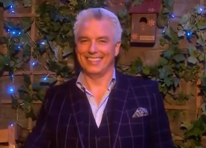 JOHN BARROWMAN LIVE AT THE ROYAL ALBERT HALL, DIRTY DANCING LIVE IN CONCERT & More Available to Stream in February Image