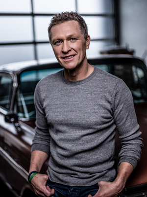 Craig Morgan Partners with Monster Energy for Iron Dog Snowmobile Race Image