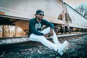 Lathan Warlick Shows Fans His 'ROOTS' In New Video Series Image