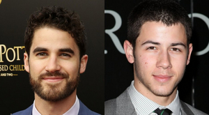 VIDEO: Darren Criss & Nick Jonas Talk Broadway, Performance on THE VOICE  Image