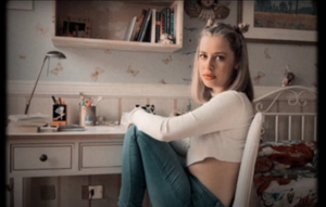 Alice Pisano Releases Nostalgic 'Seventeen' Video 