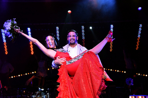 Review: ON YOUR FEET at Dutch Apple Dinner Theatre Image