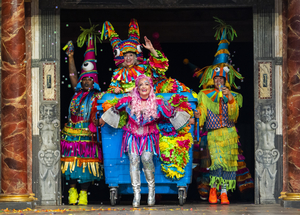 Review: A MIDSUMMER NIGHT'S DREAM, Shakespeare's Globe Image