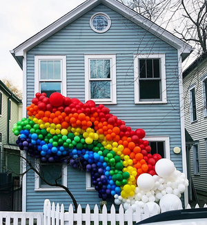 Luft Balloons Celebrates Pride Month With “Love Is Love” Pop-up Immersive Experience 