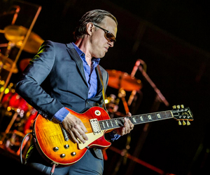 Joe Bonamassa Announces Extensive U.S. Fall Tour for 2021 