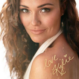Kylie Morgan Releases Debut EP 'Love, Kylie' Image