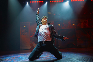 Review: THE MUSIC OF QUEEN WITH THE COLUMBUS SYMPHONY ORCHESTRA at Columbus Commons Image