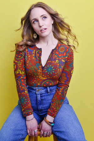 Gracie Nash Releases Debut EP 'Power Lady' Image