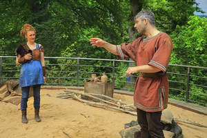 Review: ADVENTURES WITH THE PAINTED PEOPLE, Pitlochry Theatre Image