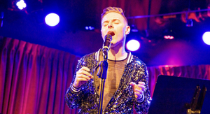 BWW Review: JUST ONE LOOK: THE SONGS OF LINDA RONSTADT. Travis Moser Salutes the Legendary Rocker at The Green Room 42 Image