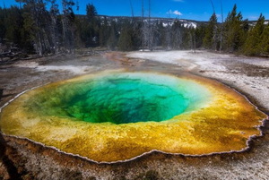 YELLOWSTONE SUPERVOLCANO: AMERICAN DOOMSDAY Premieres June 24 Image