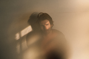 Reno McCarthy Releases New Single & Video for 'Nightout' Image