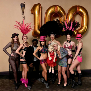 BurlesQ Celebrates 100th Performance In Vegas  Image