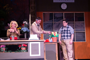 Review: LITTLE SHOP OF HORRORS at Arizona Broadway Theatre Image