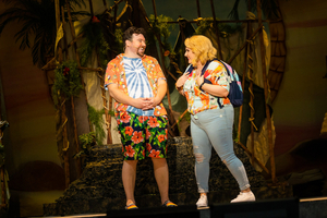 Review: ESCAPE TO MARGARITAVILLE at Ogunquit Playhouse  Image
