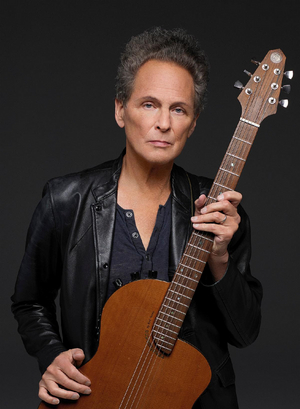 Lindsey Buckingham Releases New Single 'On The Wrong Side' 