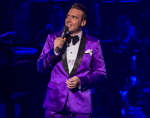 Interview: Jonathan Roxmouth talks About Online Shows and Creating SHOWSTOPPERS! Image