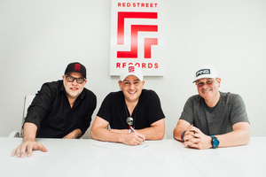 Red Street Records Signs Tom Yankton 