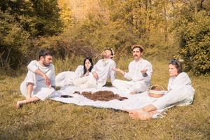 Motherfolk Share New Single 'head above water' Image