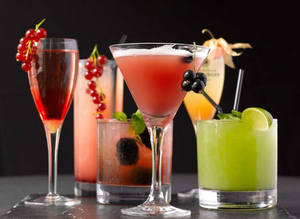 COCKTAIL RECIPES to Top Off Your Summer Image