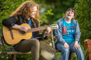 Review: CONTEMPORARY THEATER COMPANY BRINGS 'BETHEL PARK FALLS' TO LIFE IN DELIGHTFUL OUTDOOR SETTING Image