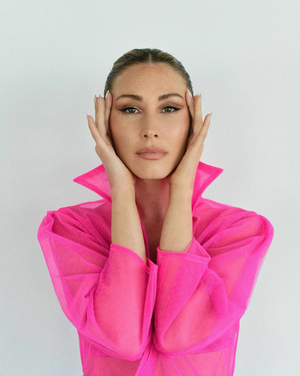 Loren Allred Releases New Single 'Perfect' Image