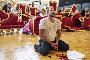 WAR AND PEACE Will Be Performed at Grand Théâtre de Genève Image