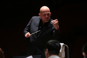 HK Phil Music Director Maestro Jaap van Zweden opens the 2021/22 Season 