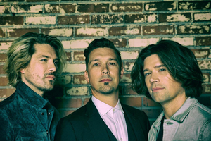 VIDEO: Hanson Release 'Stronger' Music Video Image