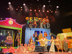 PHOTO FLASH: GOLFUS DE ROMA se presenta en La Latina de Madrid Image